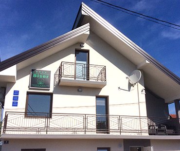 Apartmani Biser****/***