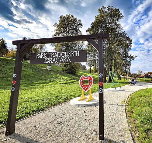Park tradicijskih igračaka