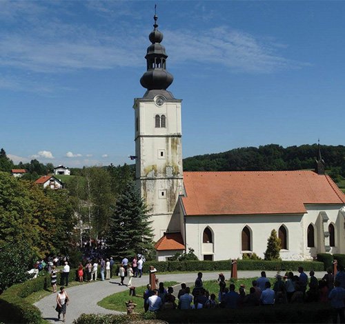 Župna crkva Uznesenja Blažene Djevice Marije 
